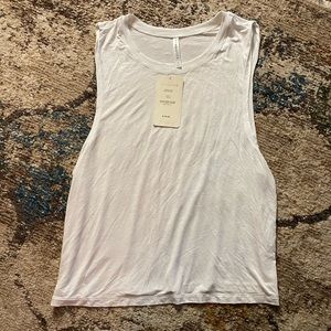 🆕FABLETICS Loveday Tank Top, Size Medium